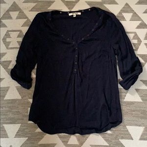 Daniel Rainn navy top S